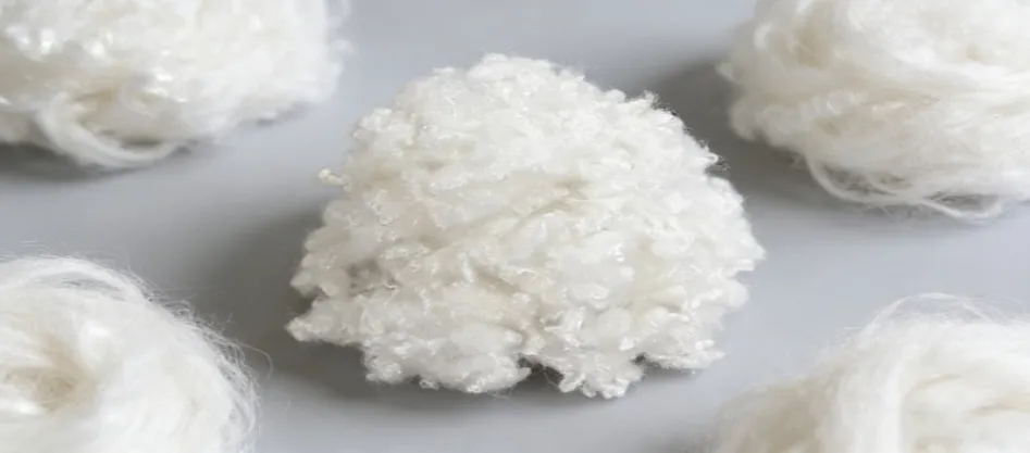 Paano Linisin ang Virgin Conjugate Fiber